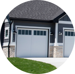 should garage doors and siding match